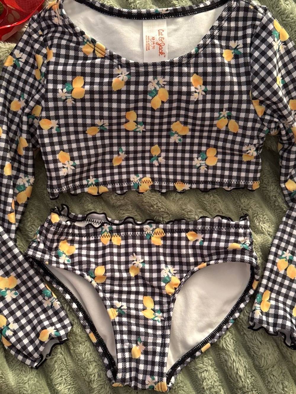 Cat & Jack 2 piece bathing suit